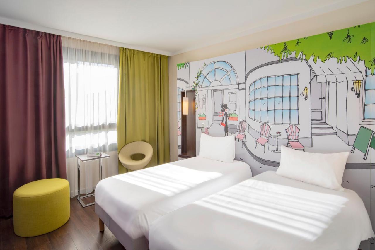Ibis Styles Evry Courcouronnes Hotel And Events Εξωτερικό φωτογραφία