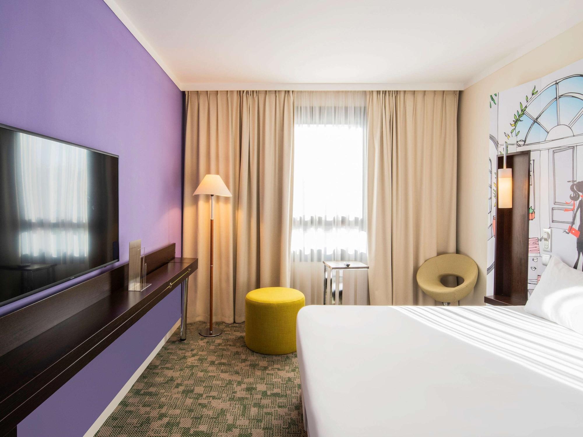 Ibis Styles Evry Courcouronnes Hotel And Events Εξωτερικό φωτογραφία