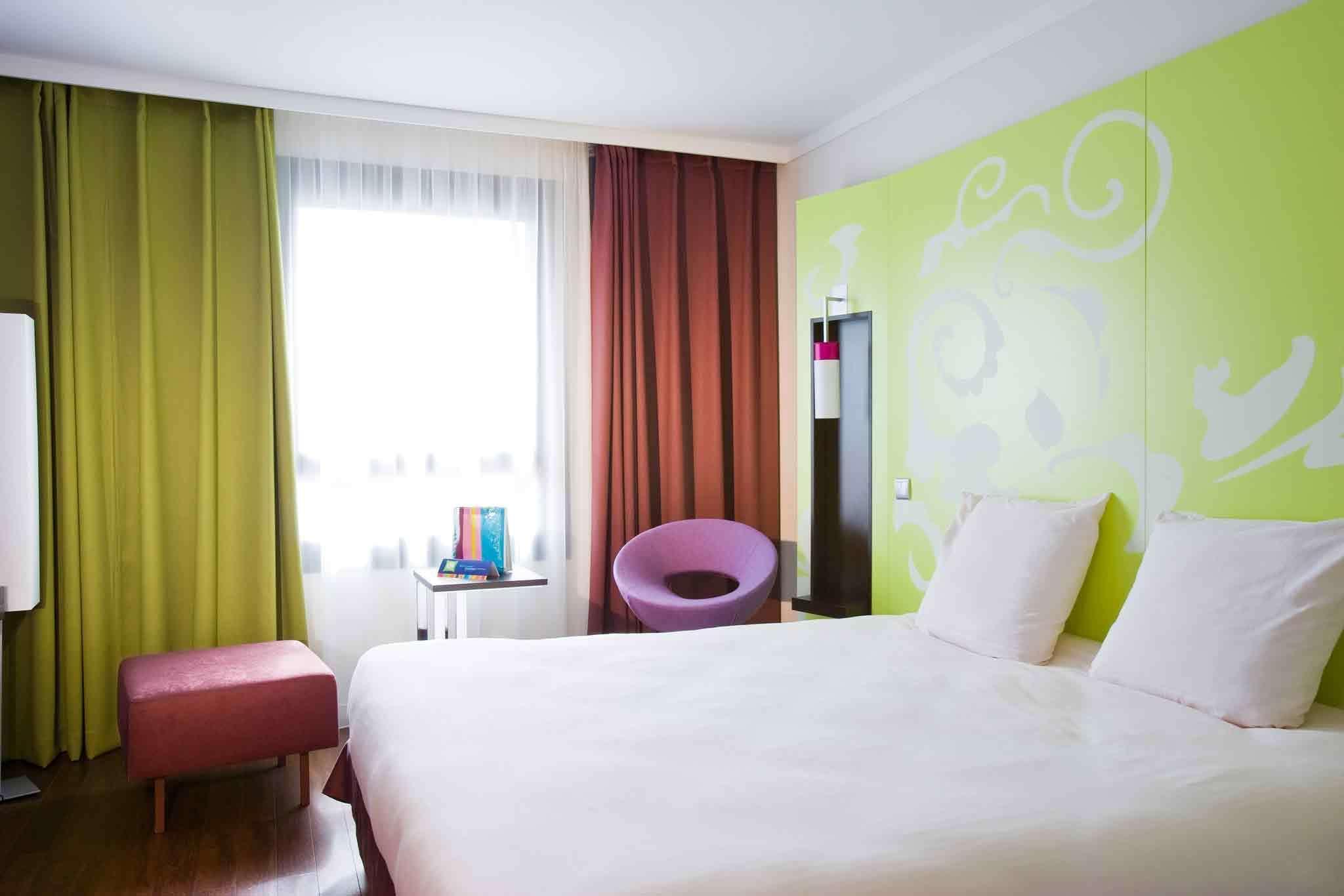 Ibis Styles Evry Courcouronnes Hotel And Events Εξωτερικό φωτογραφία