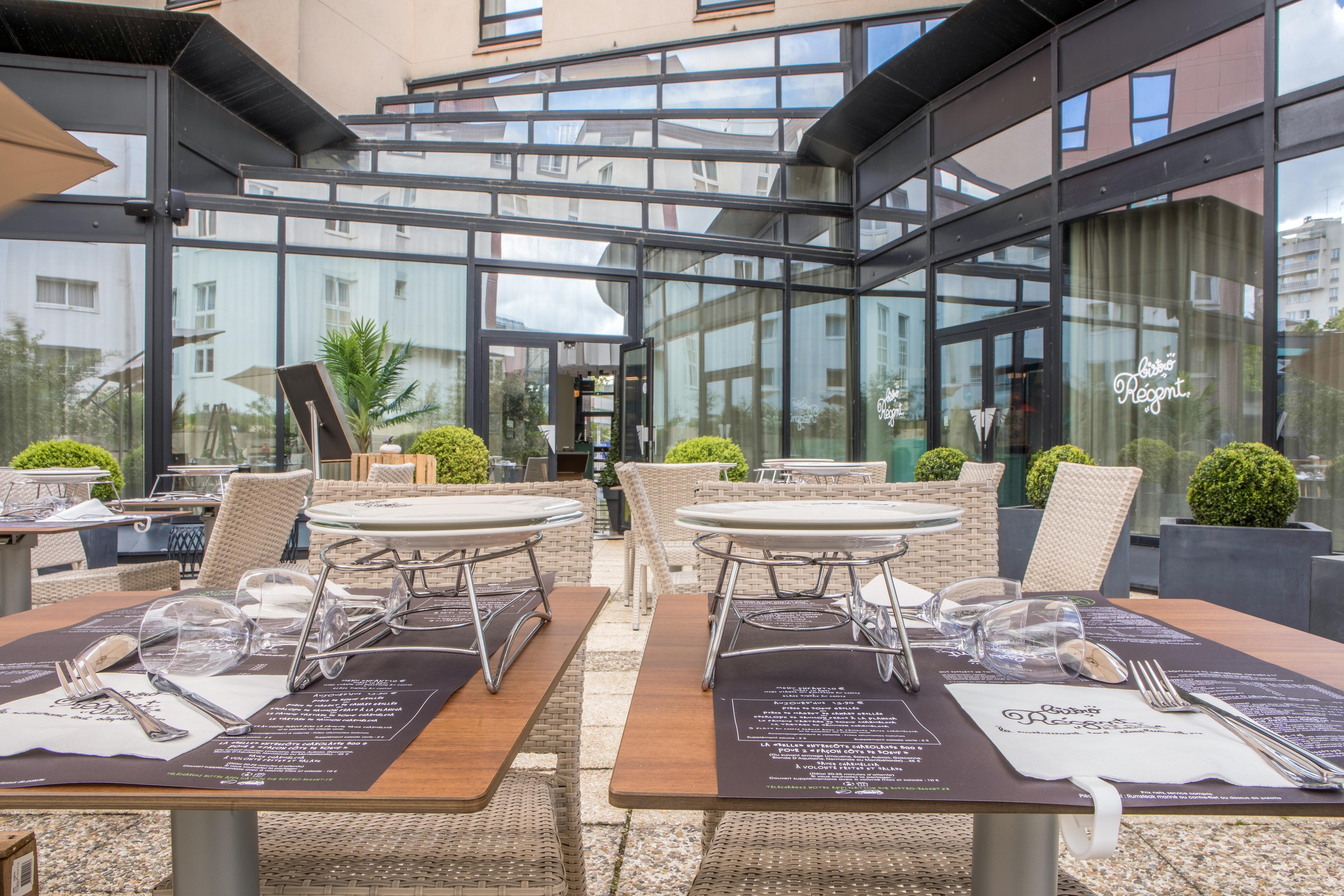Ibis Styles Evry Courcouronnes Hotel And Events Εξωτερικό φωτογραφία