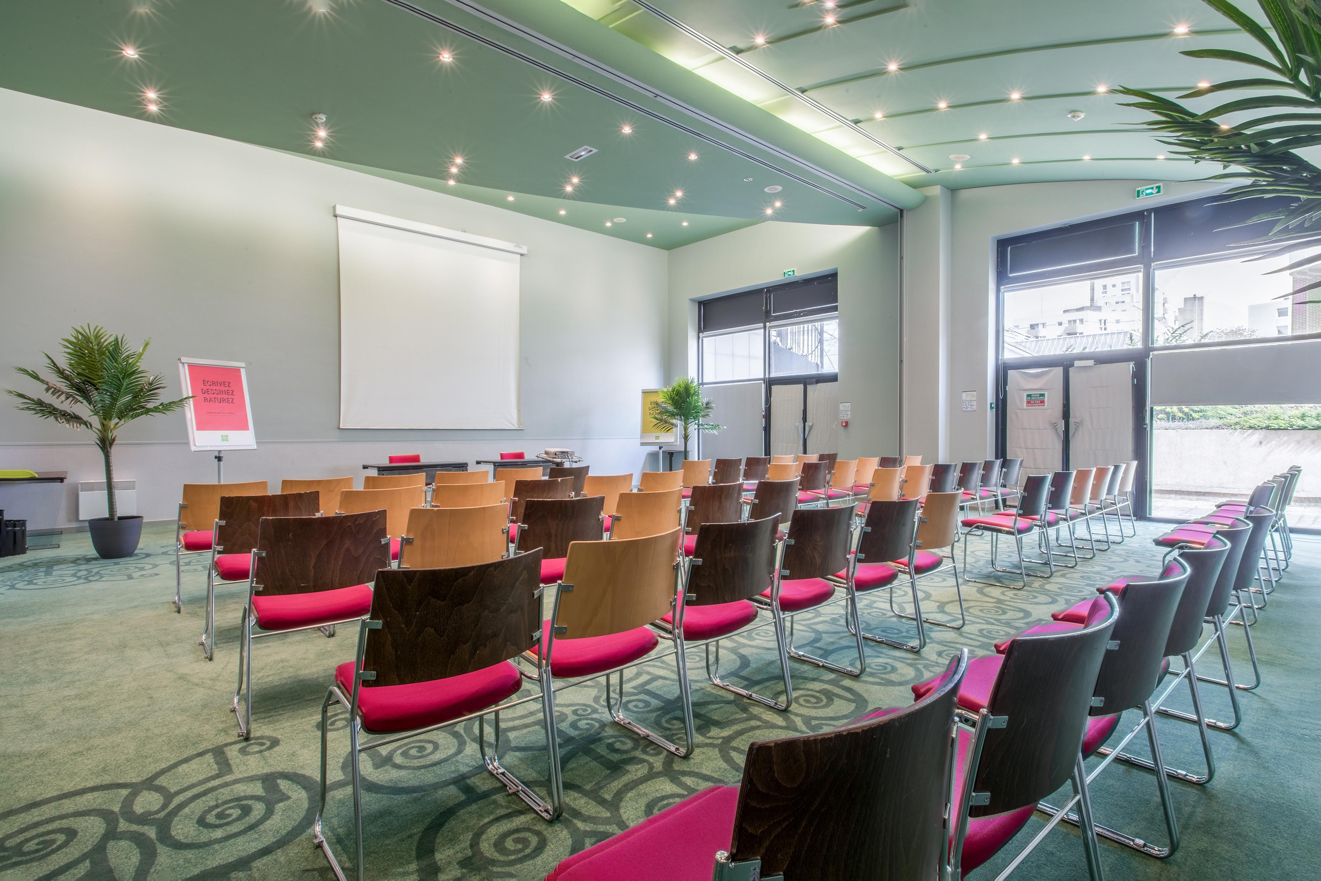 Ibis Styles Evry Courcouronnes Hotel And Events Εξωτερικό φωτογραφία