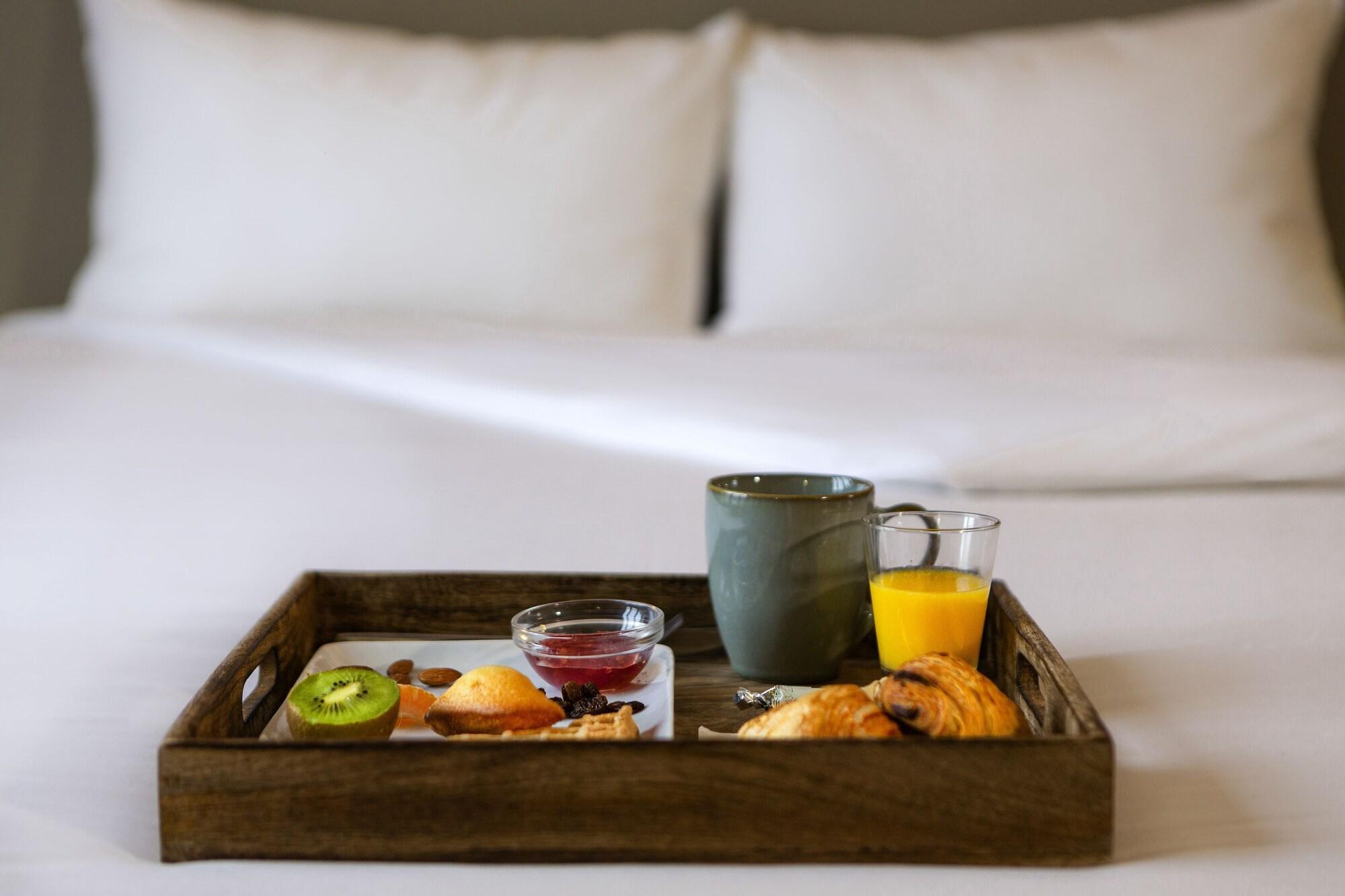 Ibis Styles Evry Courcouronnes Hotel And Events Εξωτερικό φωτογραφία