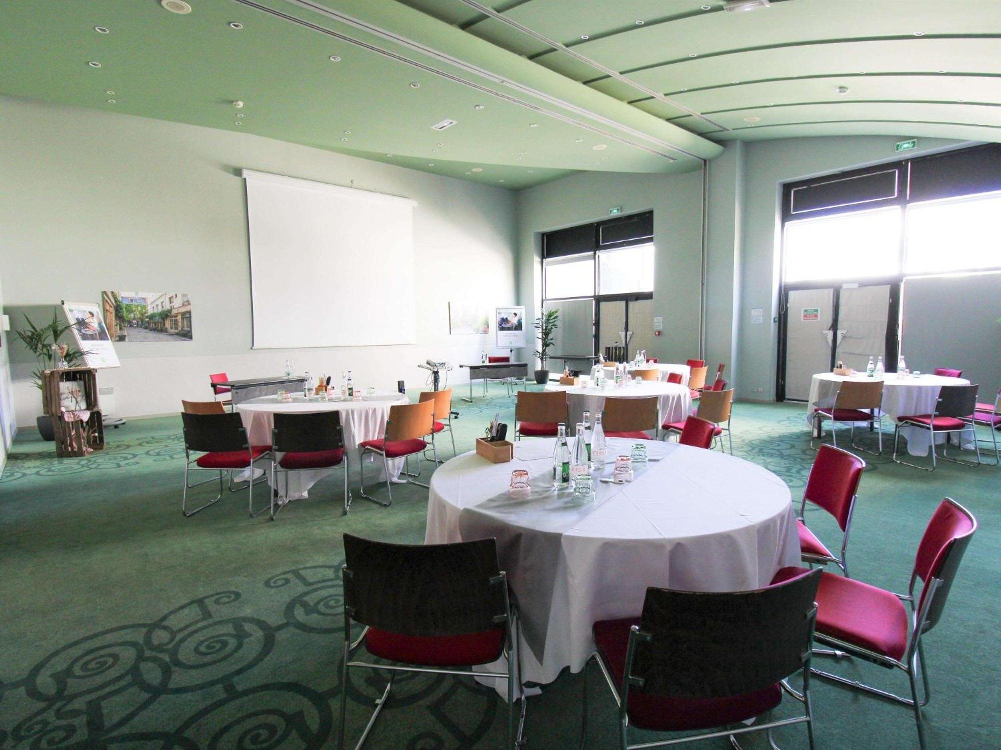 Ibis Styles Evry Courcouronnes Hotel And Events Εξωτερικό φωτογραφία